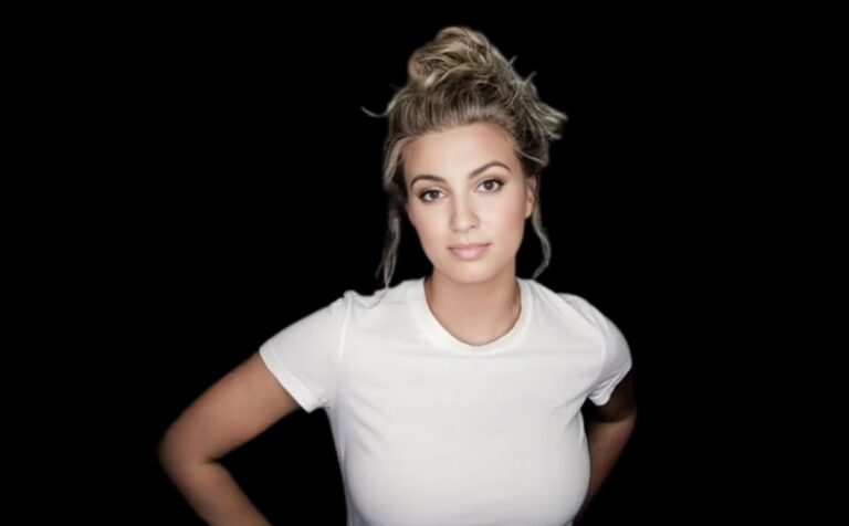 Tori kelly net worth